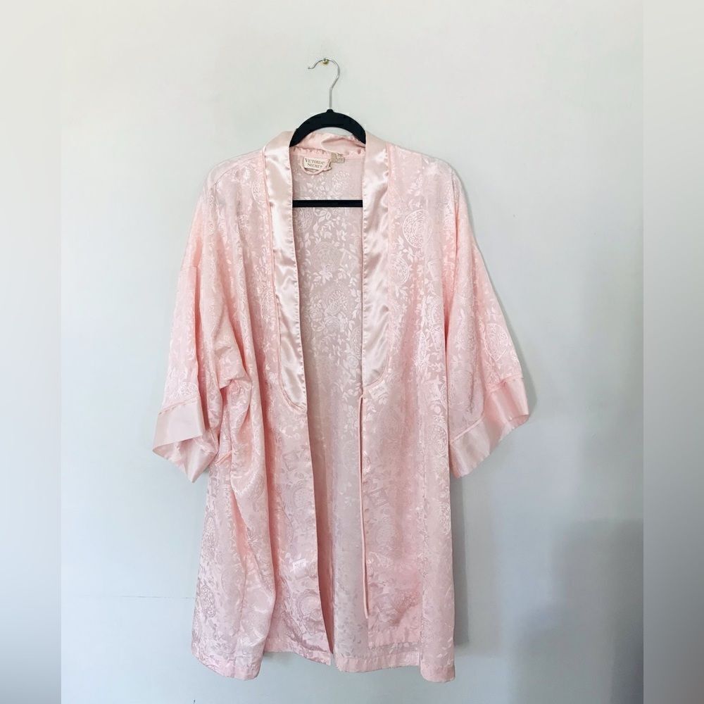 Gold label vintage Victoria’s Secret light pink robe | one side fits all